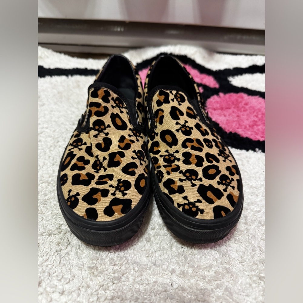 Vans Leopard print slip on